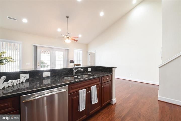 Building Photo - 8934 Yellow Daisy Pl