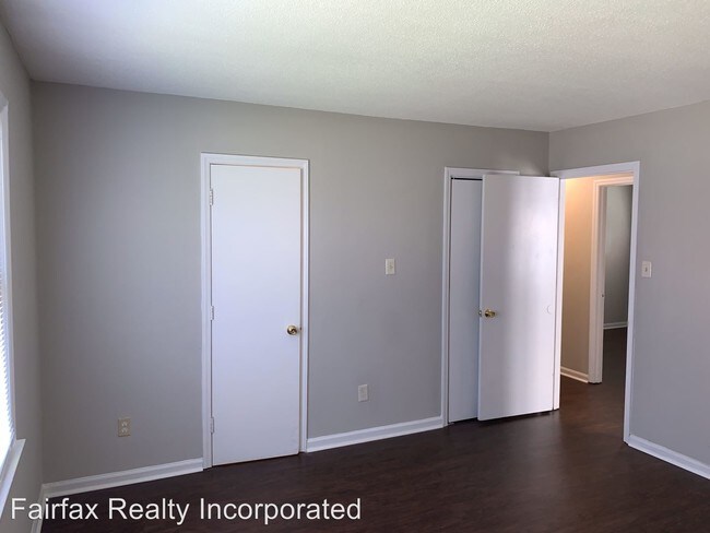 Building Photo - 3 br, 2 bath House - 3221 Dearborn Drive