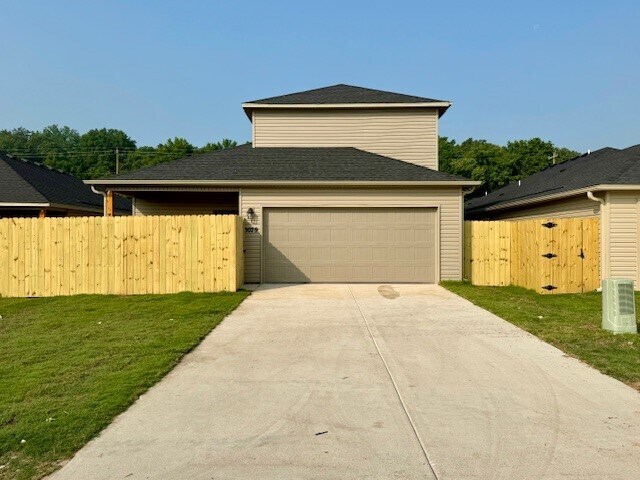 Building Photo - 3079 S Saline Aly