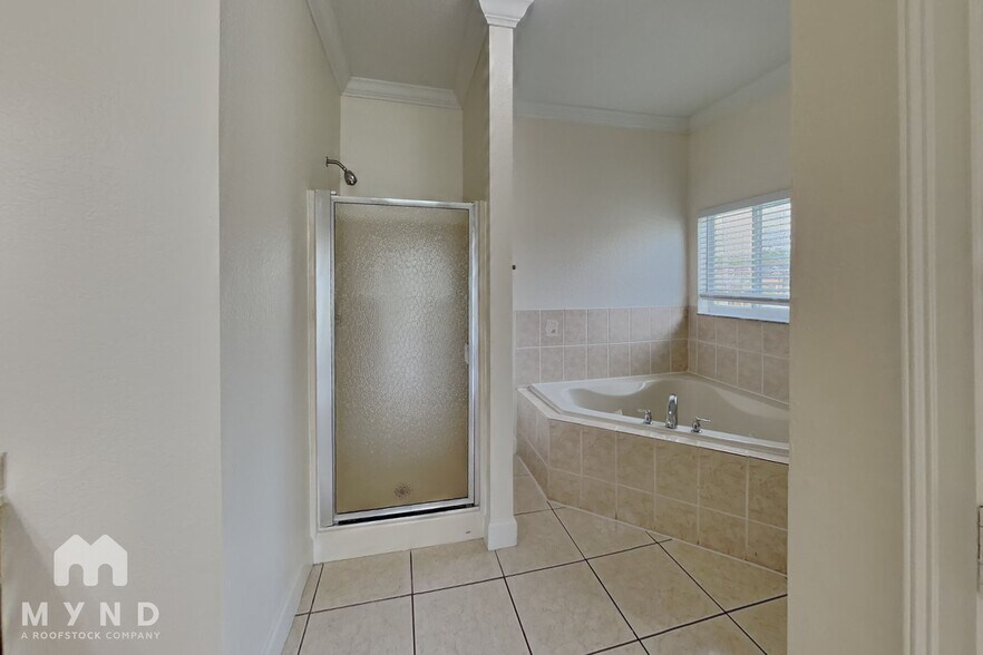 Building Photo - 101 Talavera Ln