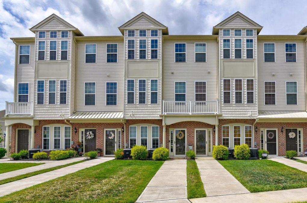 Building Photo - 154 Kyle Dr