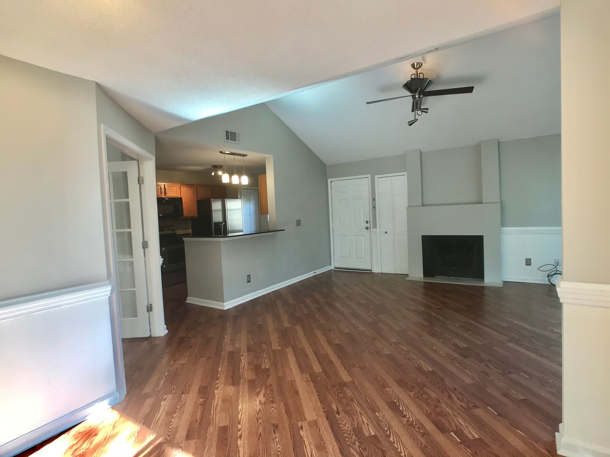 Building Photo - 709 Cypress Pointe St