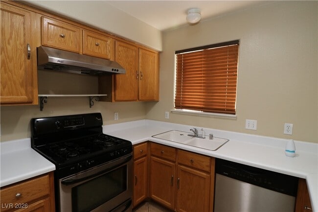 Building Photo - 741 Spotted Eagle St