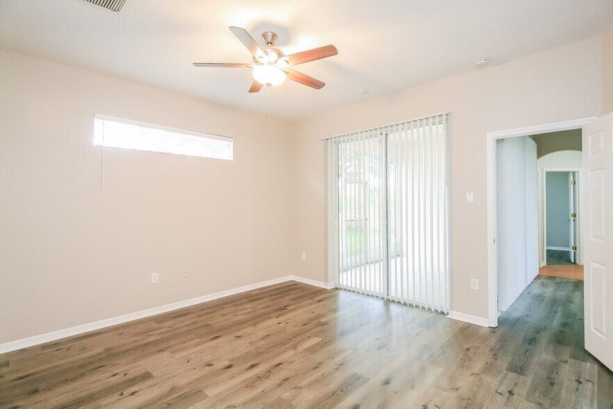 Building Photo - 22753 Beltrees Ct