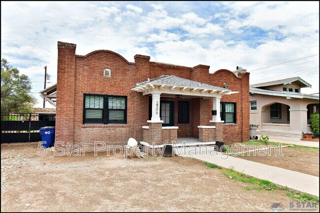 Building Photo - 2906 Wheeling Ave