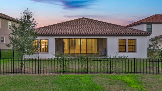 Building Photo - Gorgeous Starkey Ranch Home