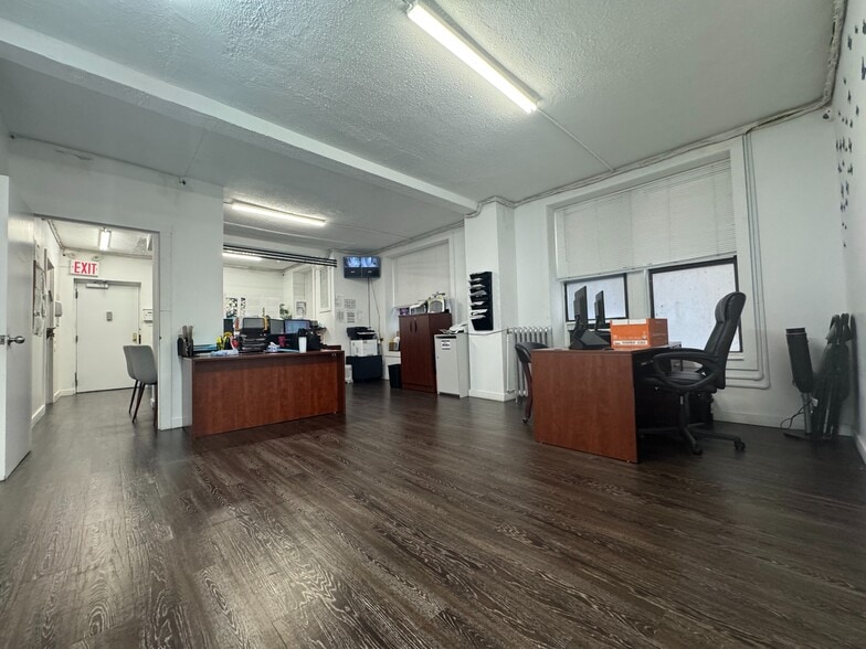 Building Photo - 1749 Grand Concourse