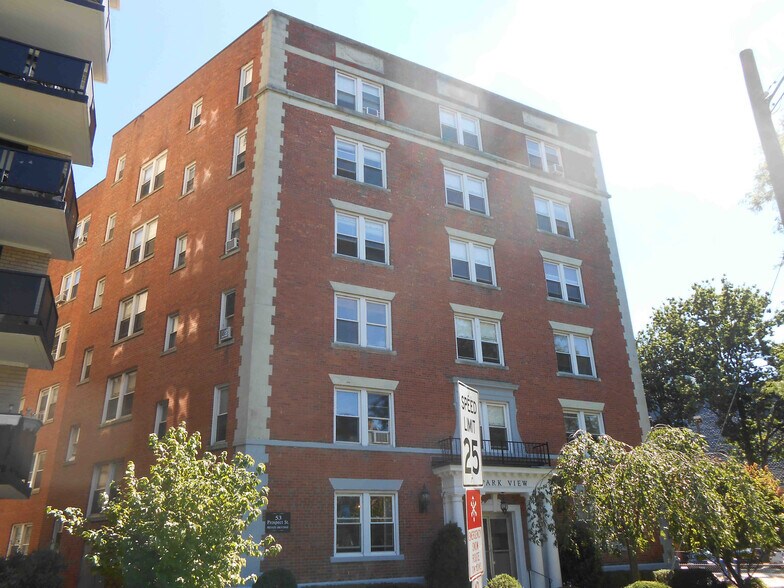 Building Photo - 53 Prospect St