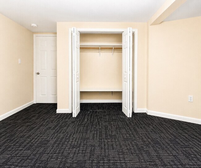 Building Photo - 128 Trenton St