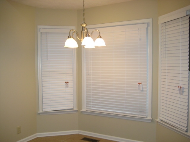 Building Photo - 307 Briarwood Ln
