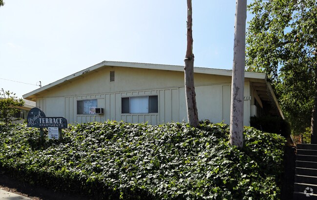 Building Photo - Skylark Terrace Apartments