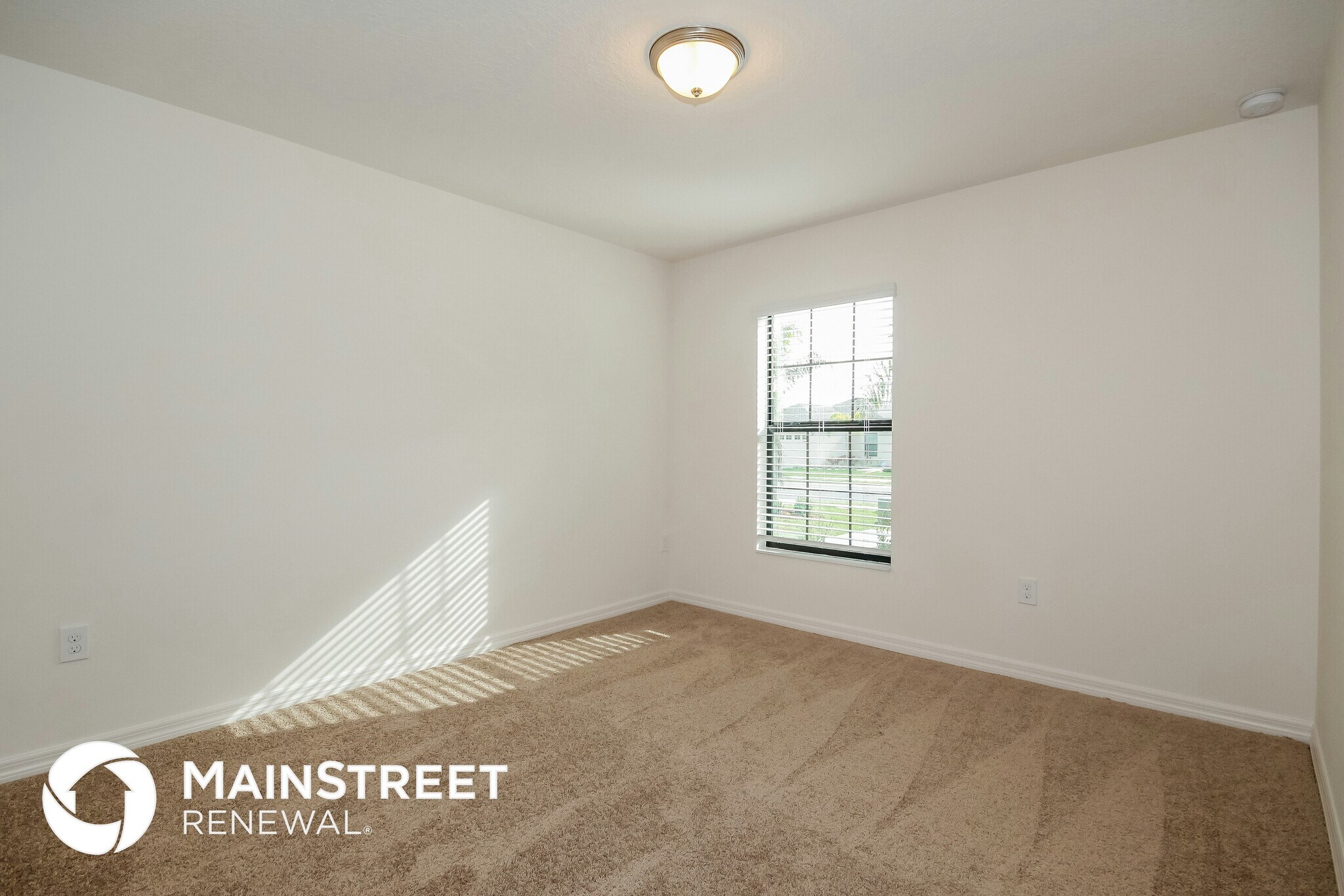 Building Photo - 2423 Caspian Dr
