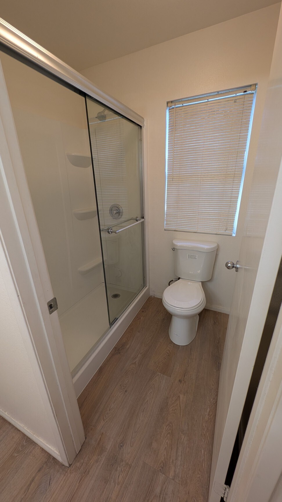 Master Bedroom Bath - 5621 Grand Prix Ct