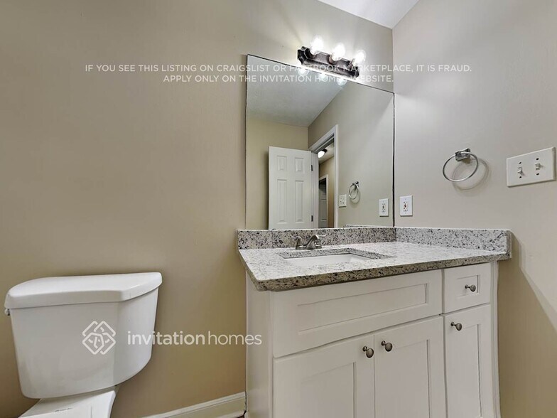 Building Photo - 422 Indian Creek Dr