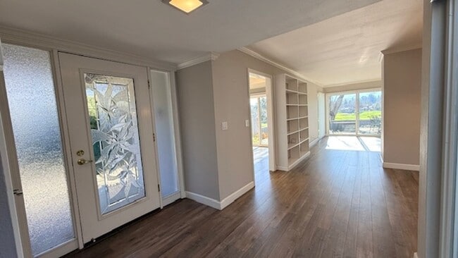 Building Photo - Gorgeous 2BD/2BA, Single-Story TH in Crow Canyon Country Club, Danville- Available NOW!
