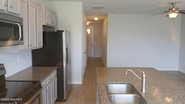 Building Photo - 7308 Chipley Dr