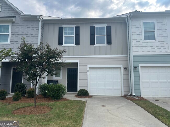 Primary Photo - 1002 Paddington Dr