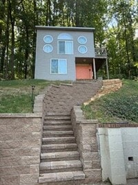 Building Photo - 831 E Cumberland Dr