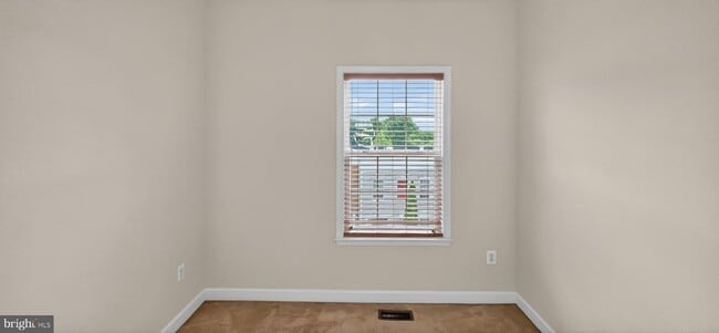 Building Photo - 11601 Leesborough Cir