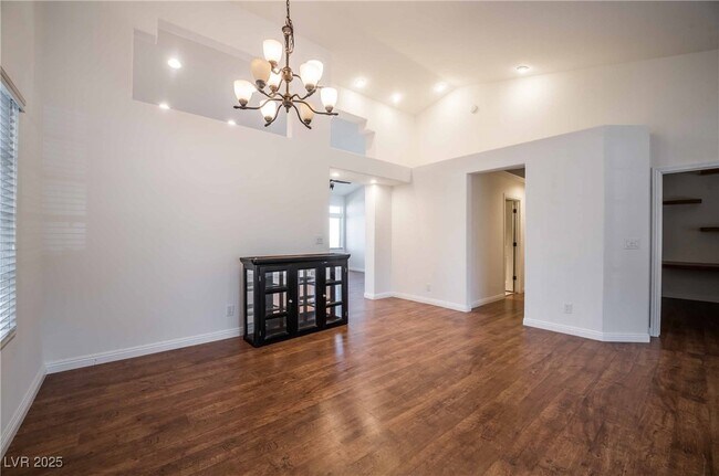 Building Photo - 8117 Creek Water Ln