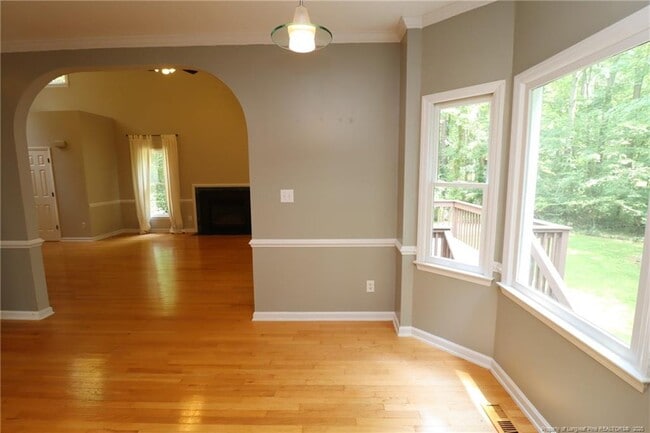 Building Photo - 109 Candy Apple Ct