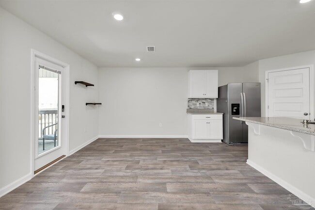 Building Photo - 5557 Galahad Trl