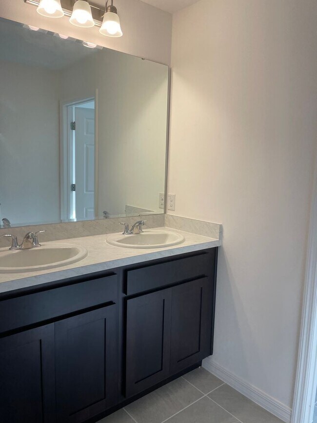 Building Photo - 1120 Myrtle Hammock Ln