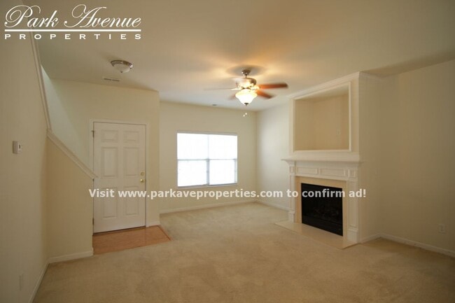 Building Photo - 5706 Bent Creek Circle  PENDING LEASE