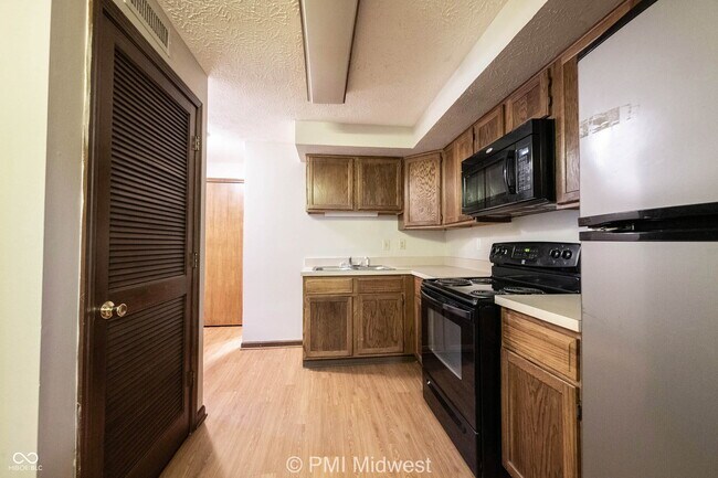 Building Photo - 3715 N Meridian St