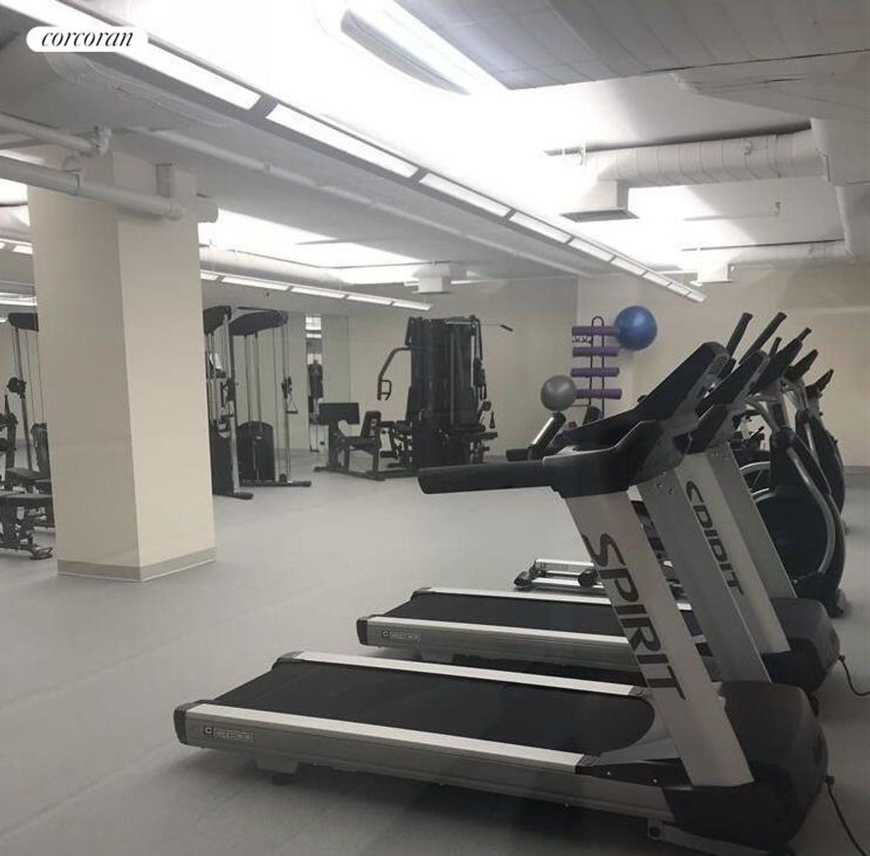 Building Photo - 111 E 115th St