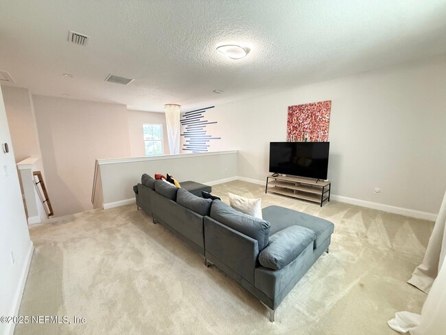 Building Photo - 676 Natureland Cir