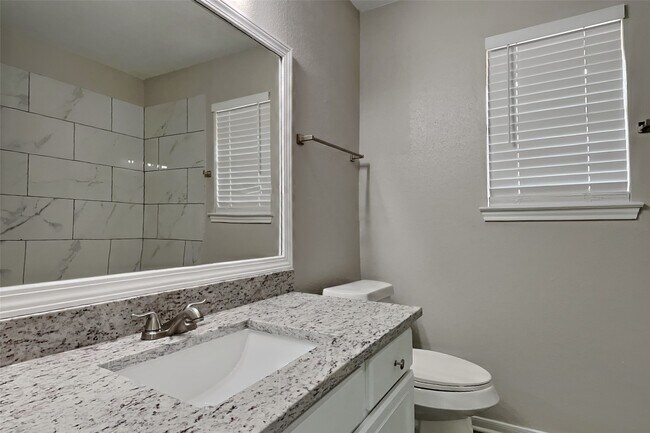 Building Photo - 2318 Friarwood Trail