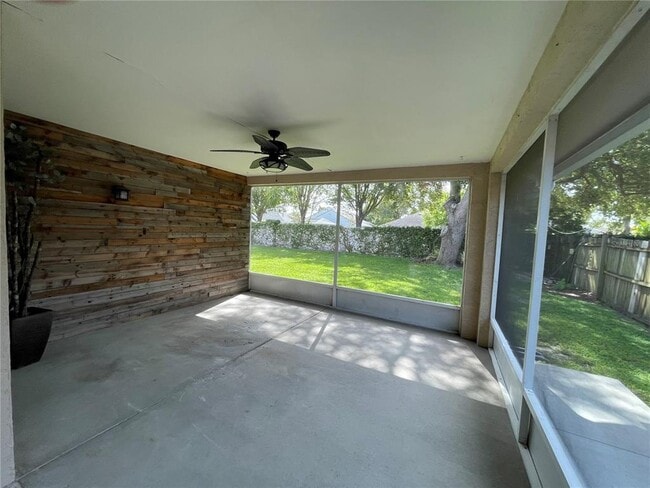 Building Photo - 1527 Scotch Pine Dr