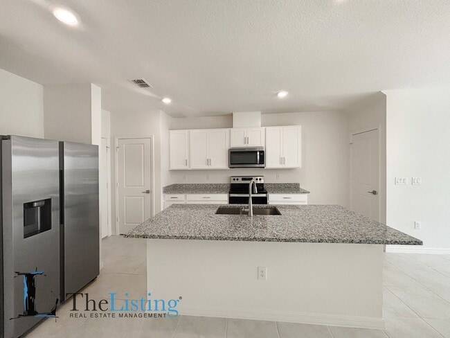 Building Photo - 1496 Mirabella Cir