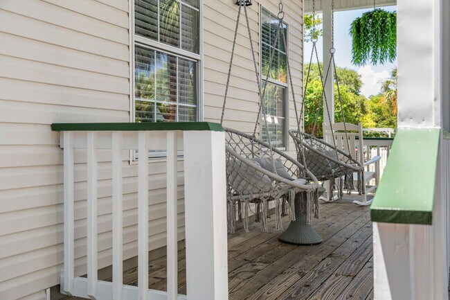 Building Photo - 4465 Clipper Cove