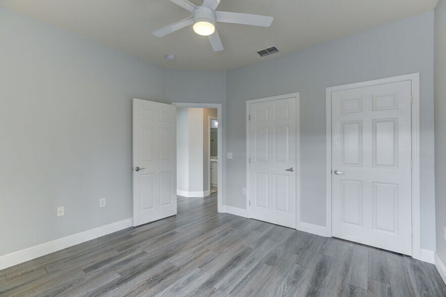 Building Photo - 7686 Plantation Cir