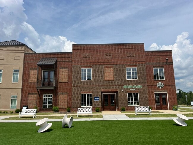 Building Photo - 6801 River Rd