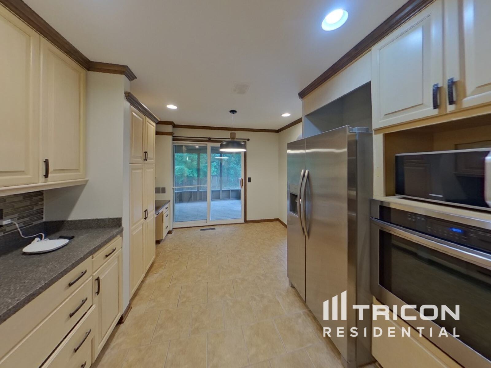Building Photo - 7407 Laredo Dr