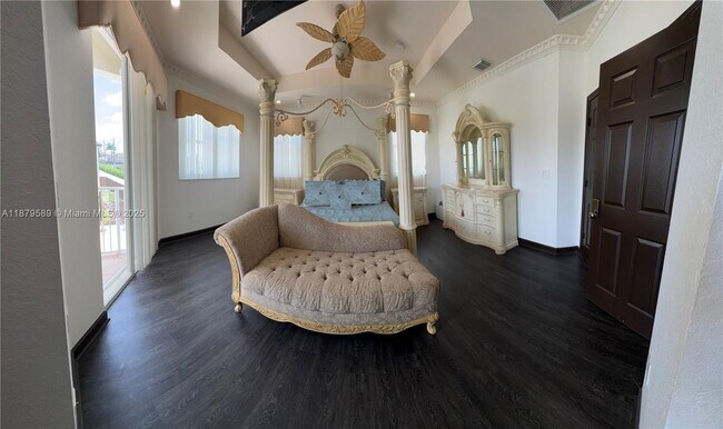 Building Photo - 15375 SW 93rd Ln