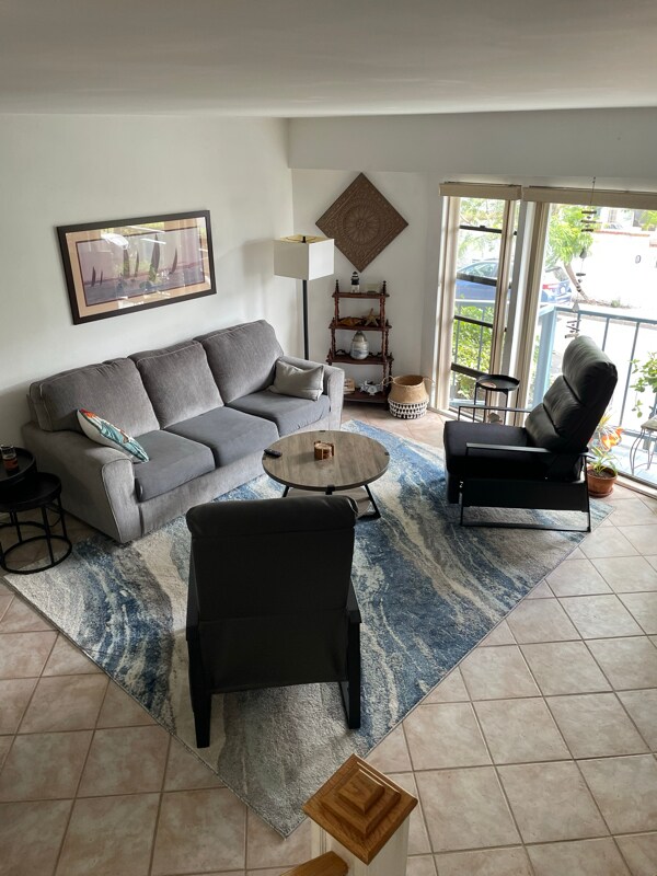 Building Photo - 1412 Graham St