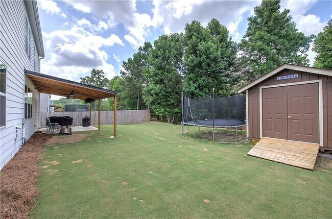 Building Photo - 286 Belmont Dr