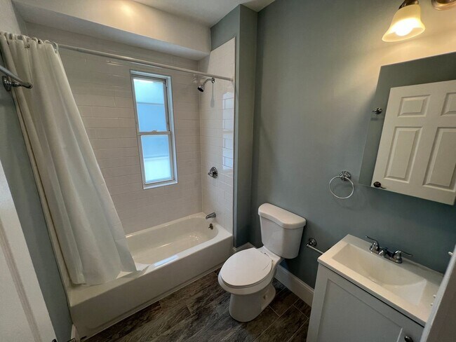 Building Photo - 9/1 Brand new renovation 4BR/2BA in Porter Sq! w/d in unit!