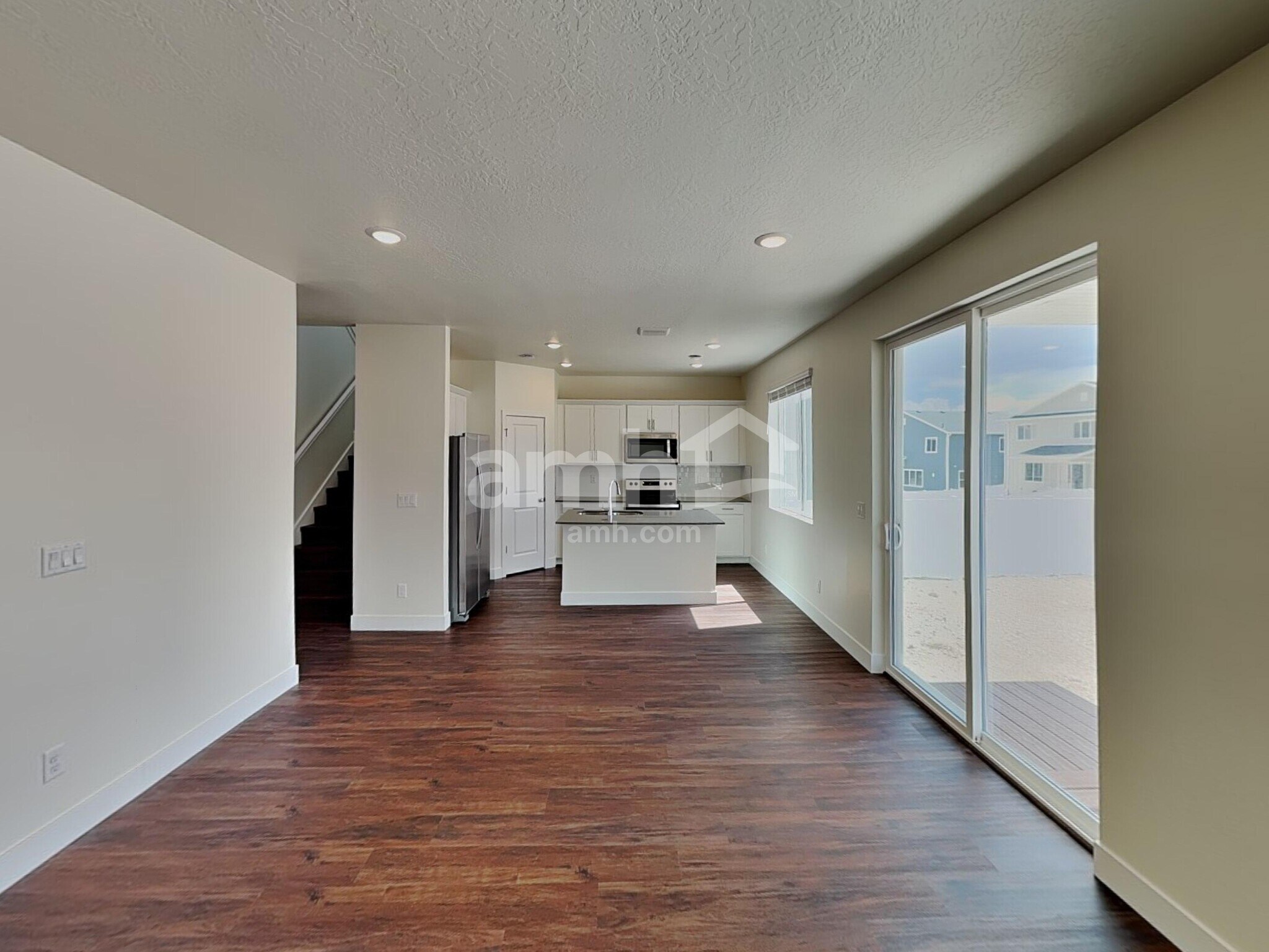 Building Photo - 7135 Woods Rose Dr