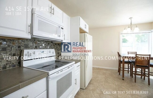 Building Photo - 414 SE 157th Ave