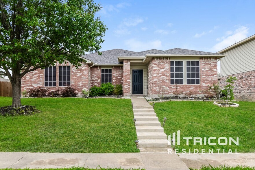 Primary Photo - 1497 Madison Dr