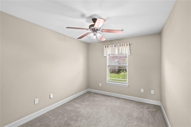 Building Photo - 1604 W Stratton Dr