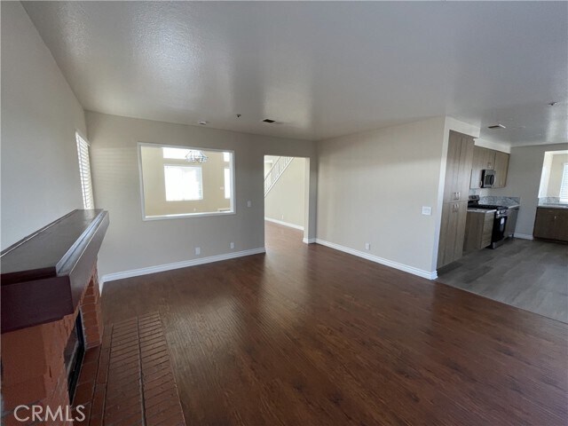 Building Photo - 7271 Kensington Dr