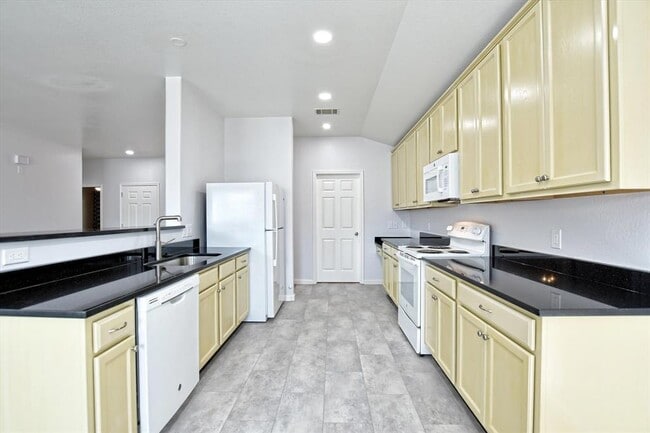 Building Photo - 401 Bandara Woods Blvd