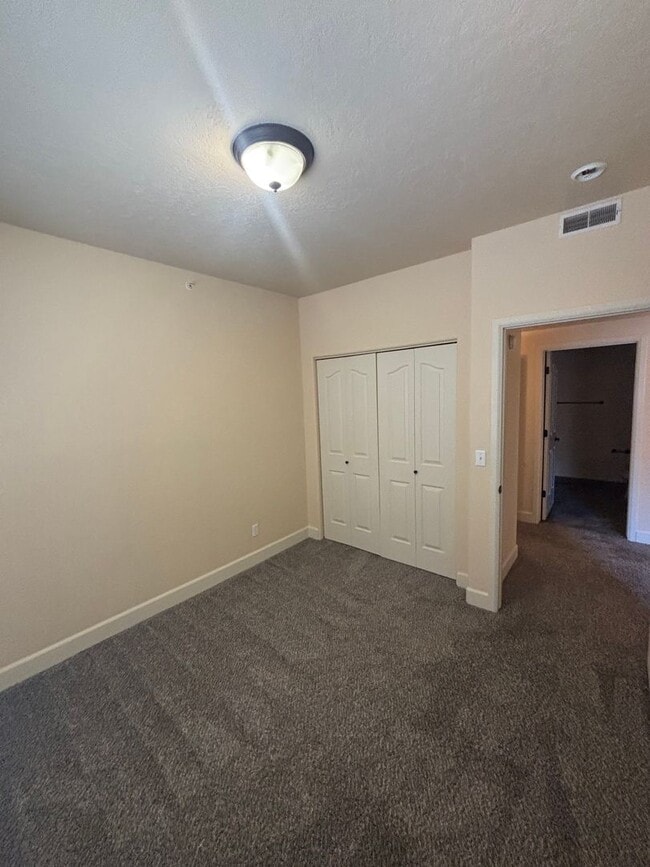 Building Photo - 6735 N Spurwing Loop