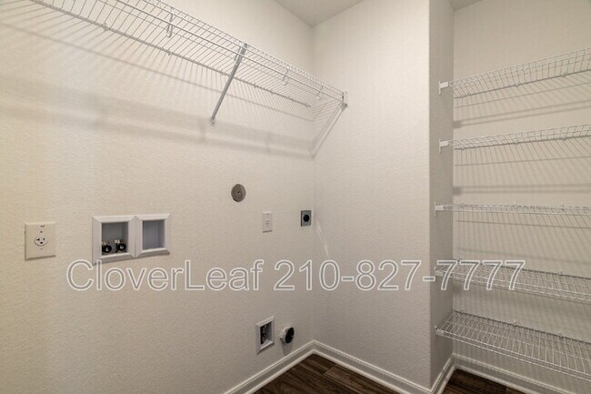 Building Photo - 4135 Trail de Paris